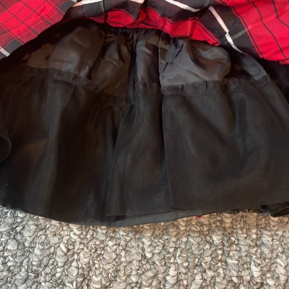 Plaid perfection! - Picture 2 of 3